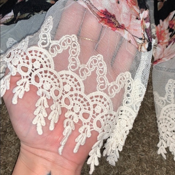 Boho Style Cardigan - Picture 5 of 7